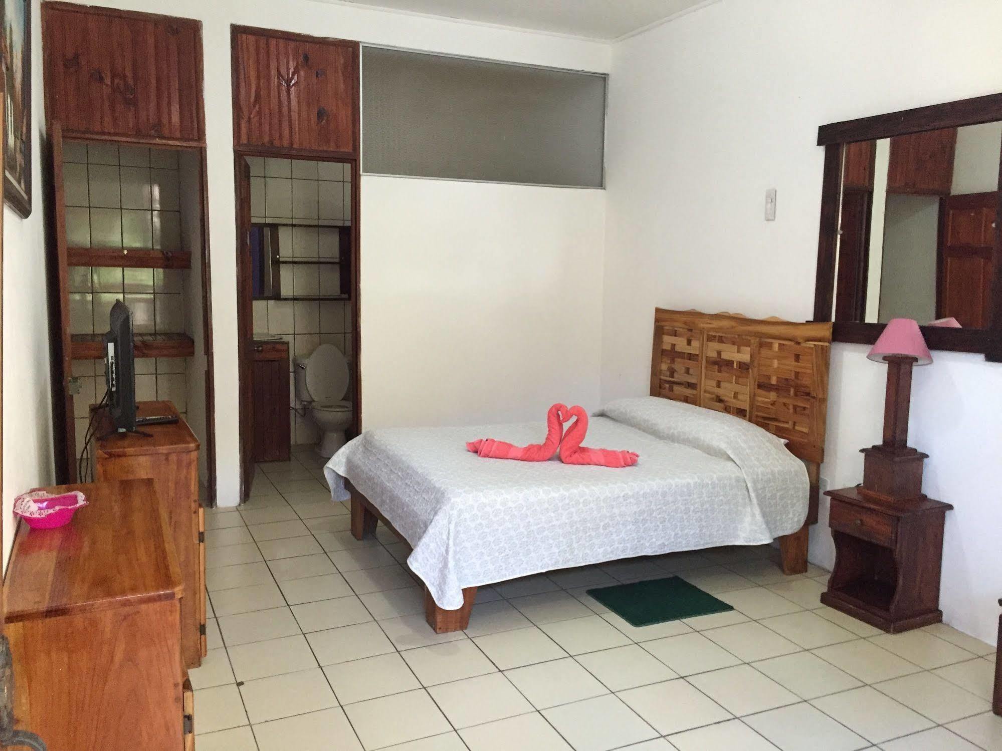 Hotel Coco Beach مانويل أنطونيو المظهر الخارجي الصورة