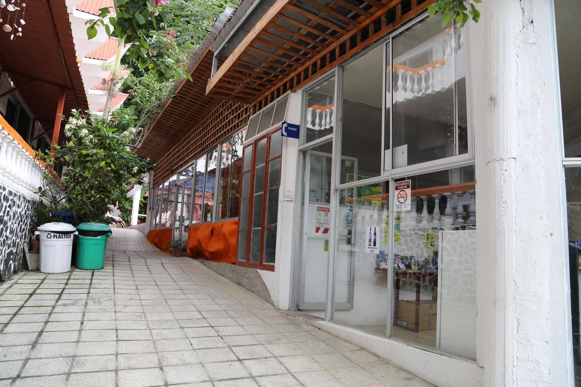 Hotel Coco Beach مانويل أنطونيو المظهر الخارجي الصورة