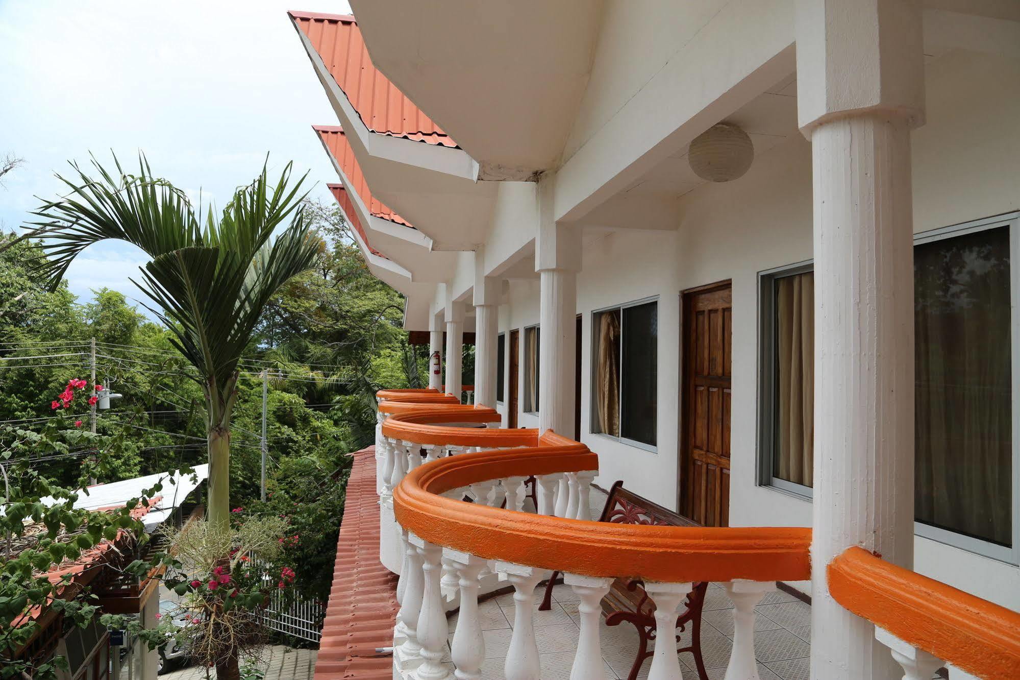 Hotel Coco Beach مانويل أنطونيو المظهر الخارجي الصورة