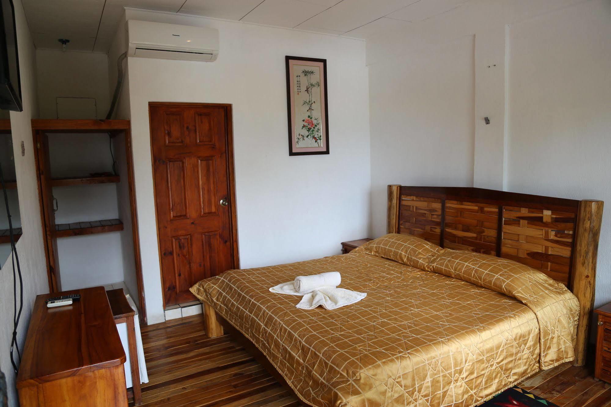 Hotel Coco Beach مانويل أنطونيو المظهر الخارجي الصورة